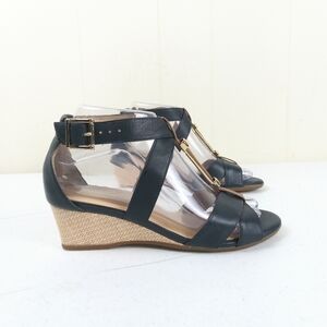 Nurture Wedge Sandals Women Size 6.5 Blue Leather Strappy Buckle T-Strap